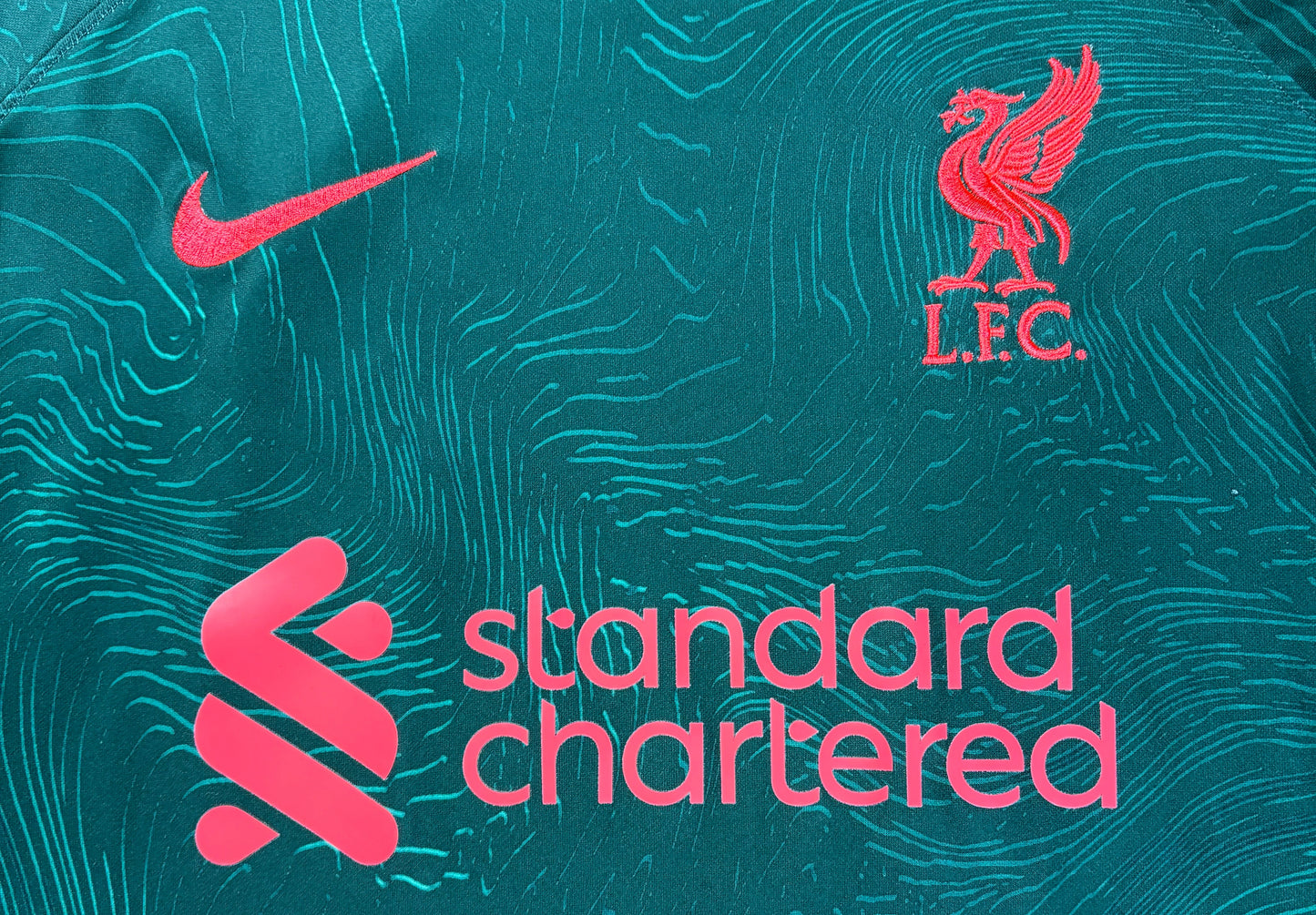 Liverpool 20222/23 Away Nike Football Shirt Large