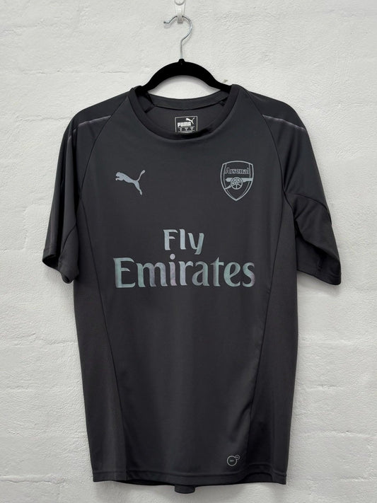 Arsenal 2017/18 Training Medium