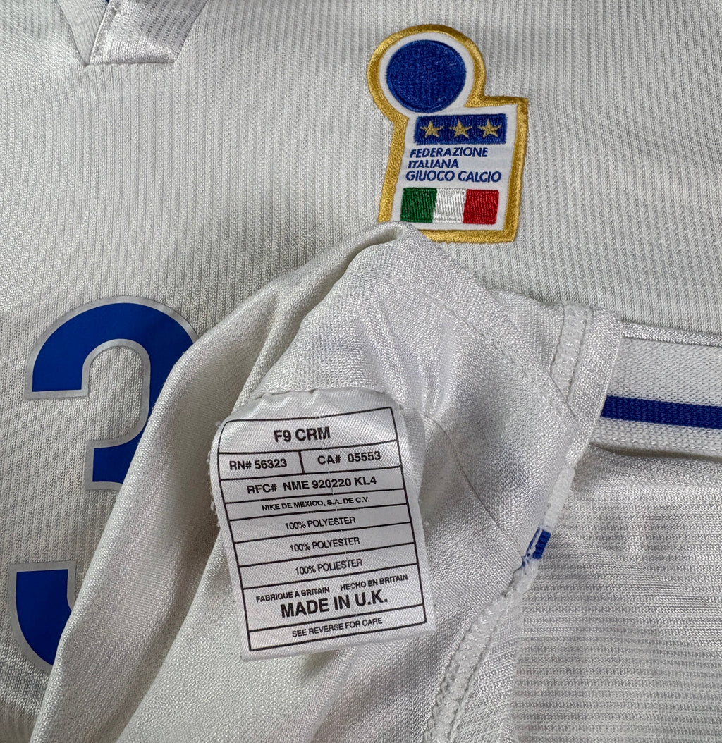 Italy	1998 Away Nike Football Shirt Large Maldini 3