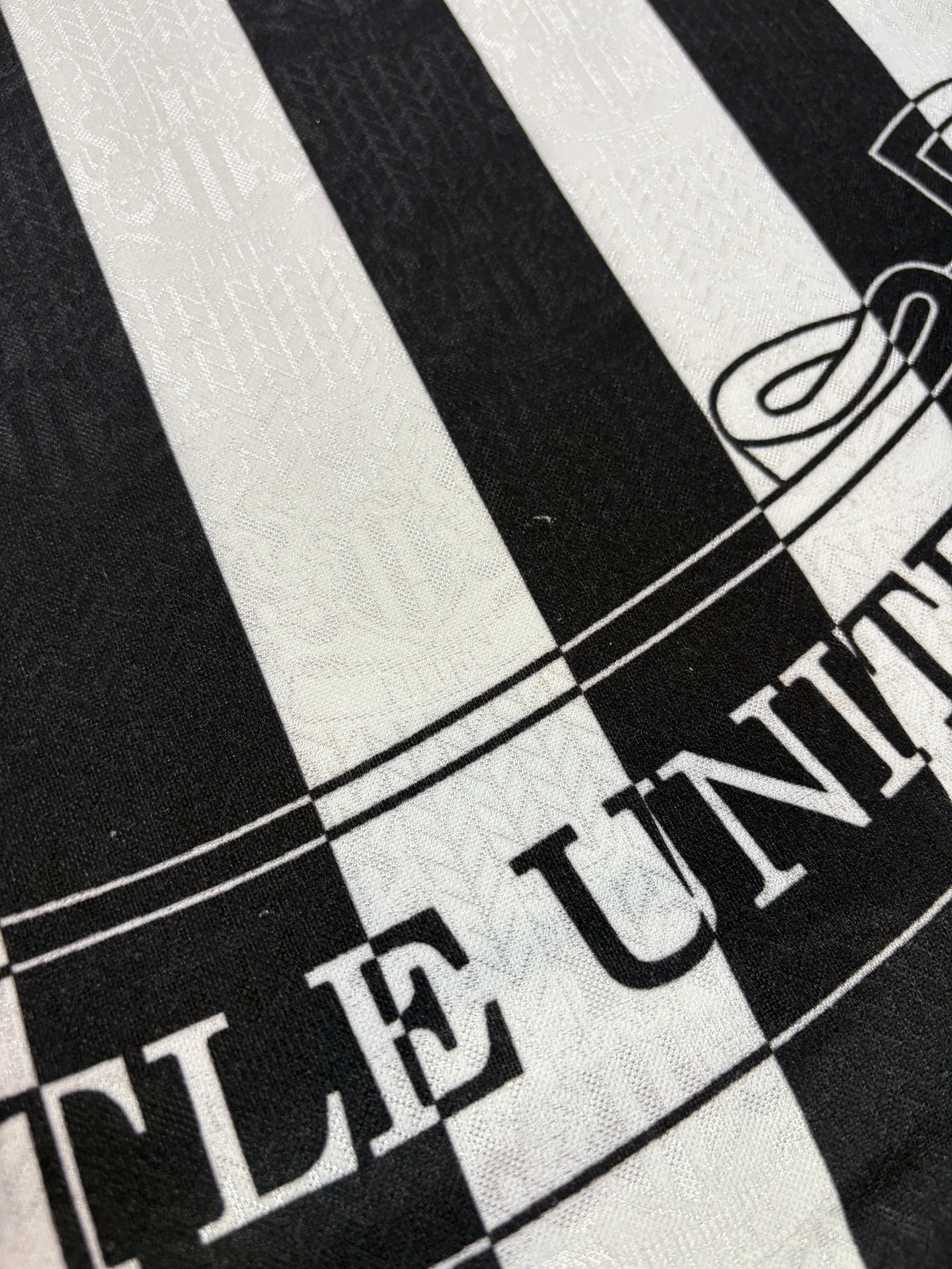 Newcastle 1997/98 Home Adidas Football Shirt Large