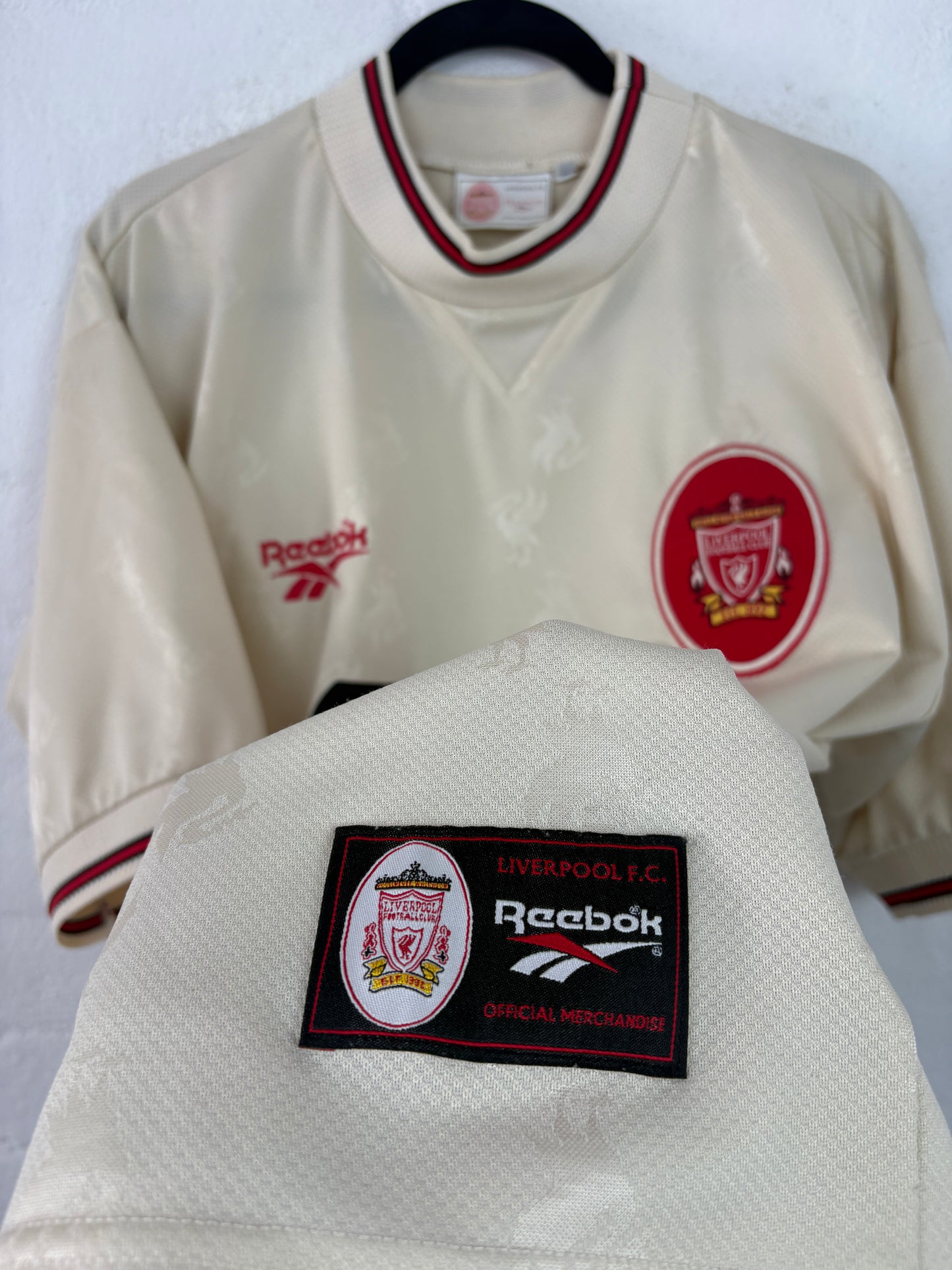 Liverpool 1996/97 Away Reebok Football Shirt L Fowler 9