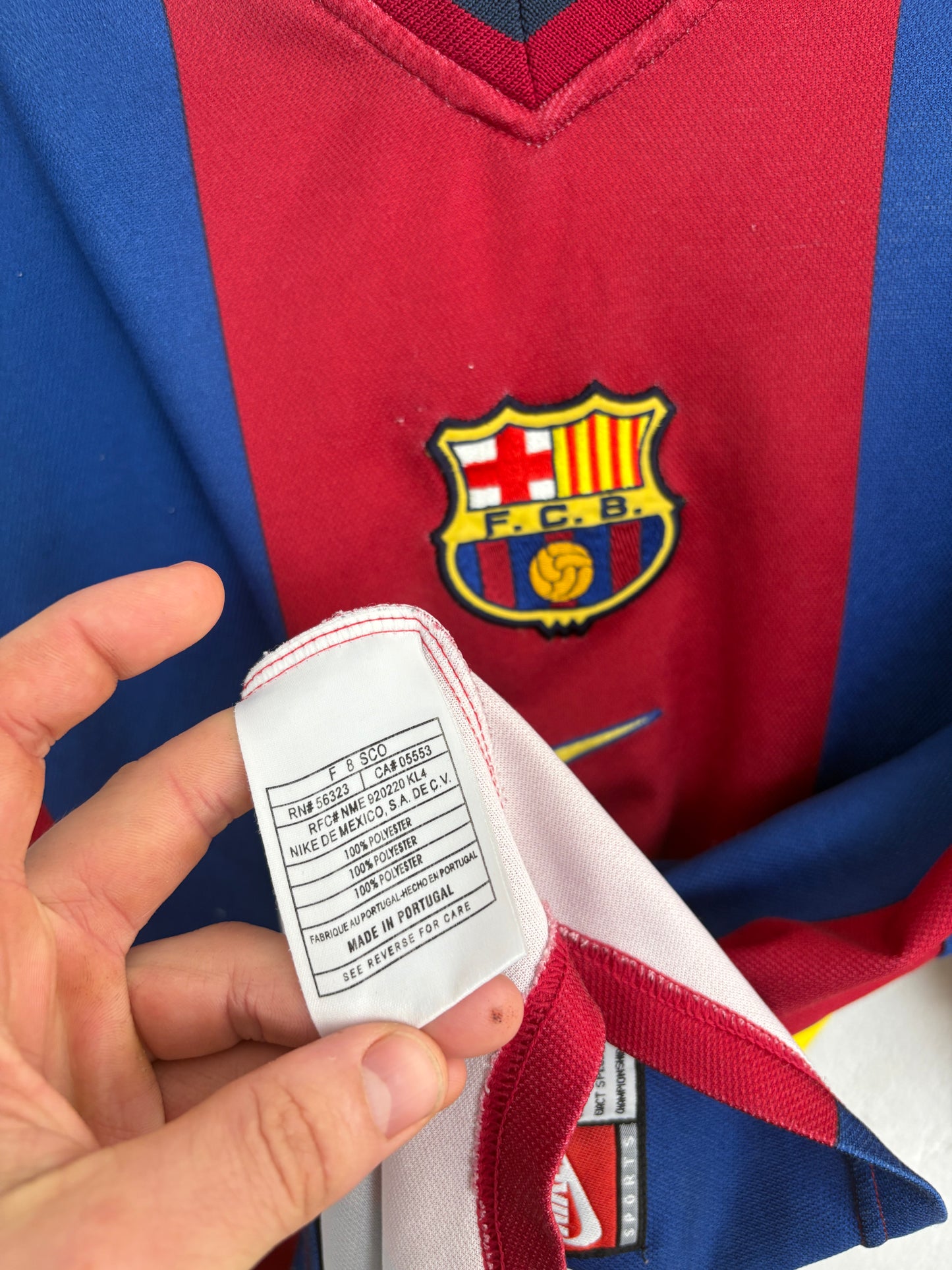 Barcelona 1998/99 Home Extra Large Xavi 26