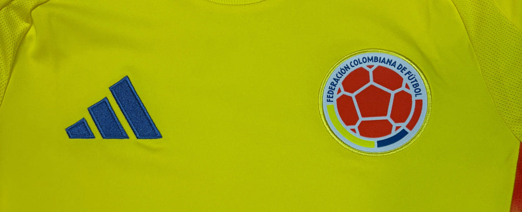 Colombia 2024 Home Adidas Football Shirt Small
