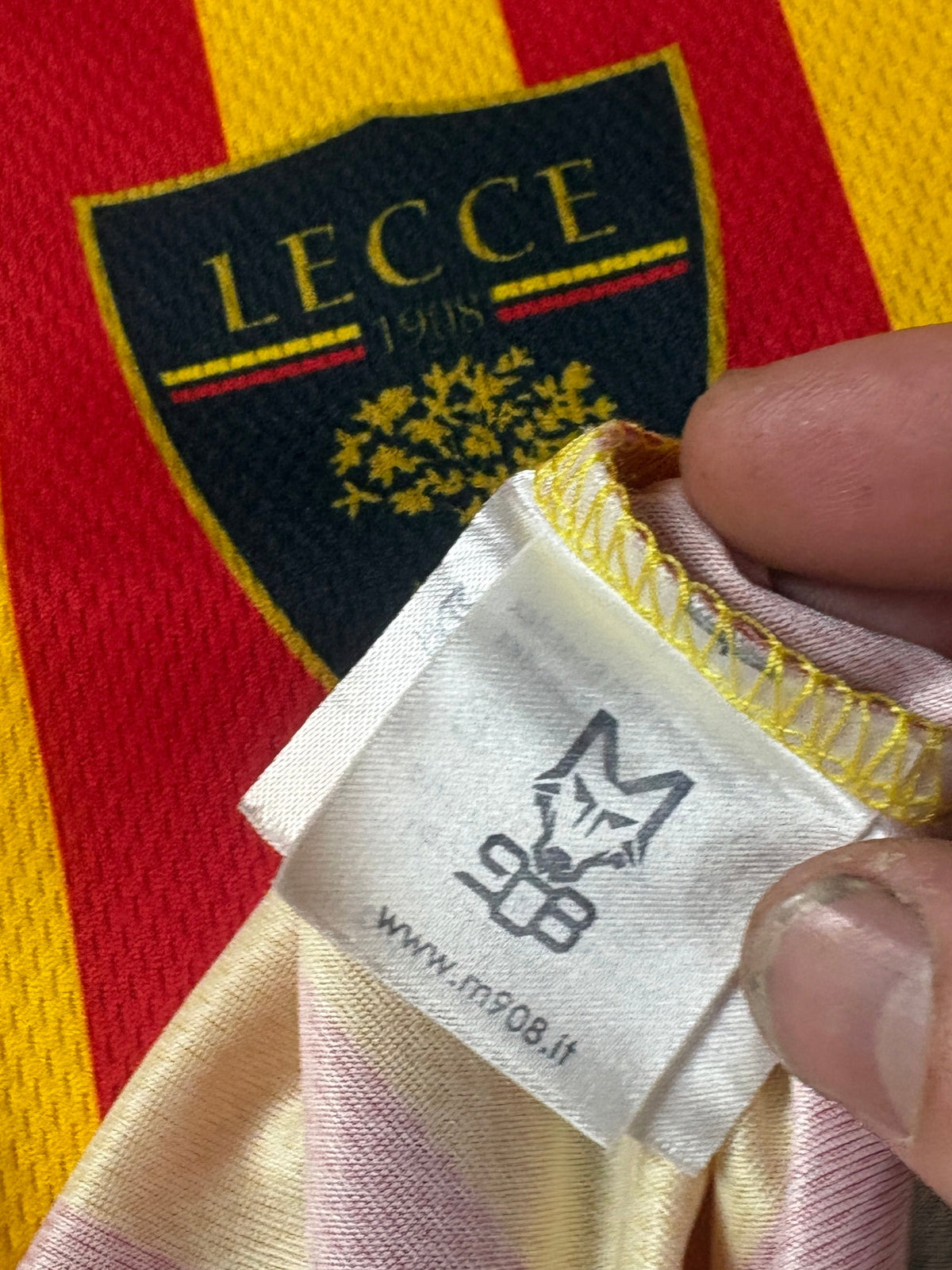 Lecce 2019/20 Home 908 Football Shirt Medium Falco 10