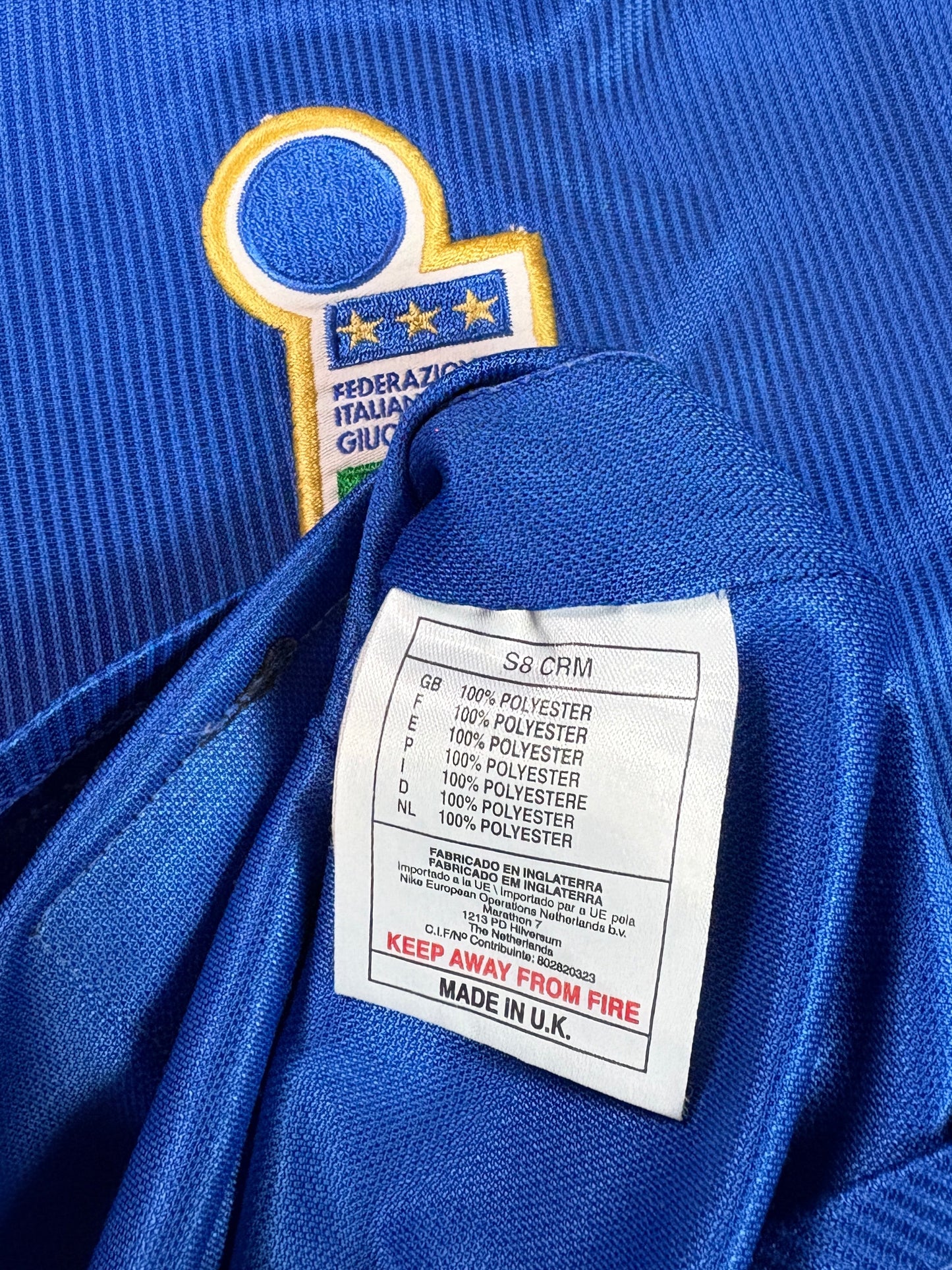 Italy 1998 Home Nike Football Shirt Medium Maldini 3