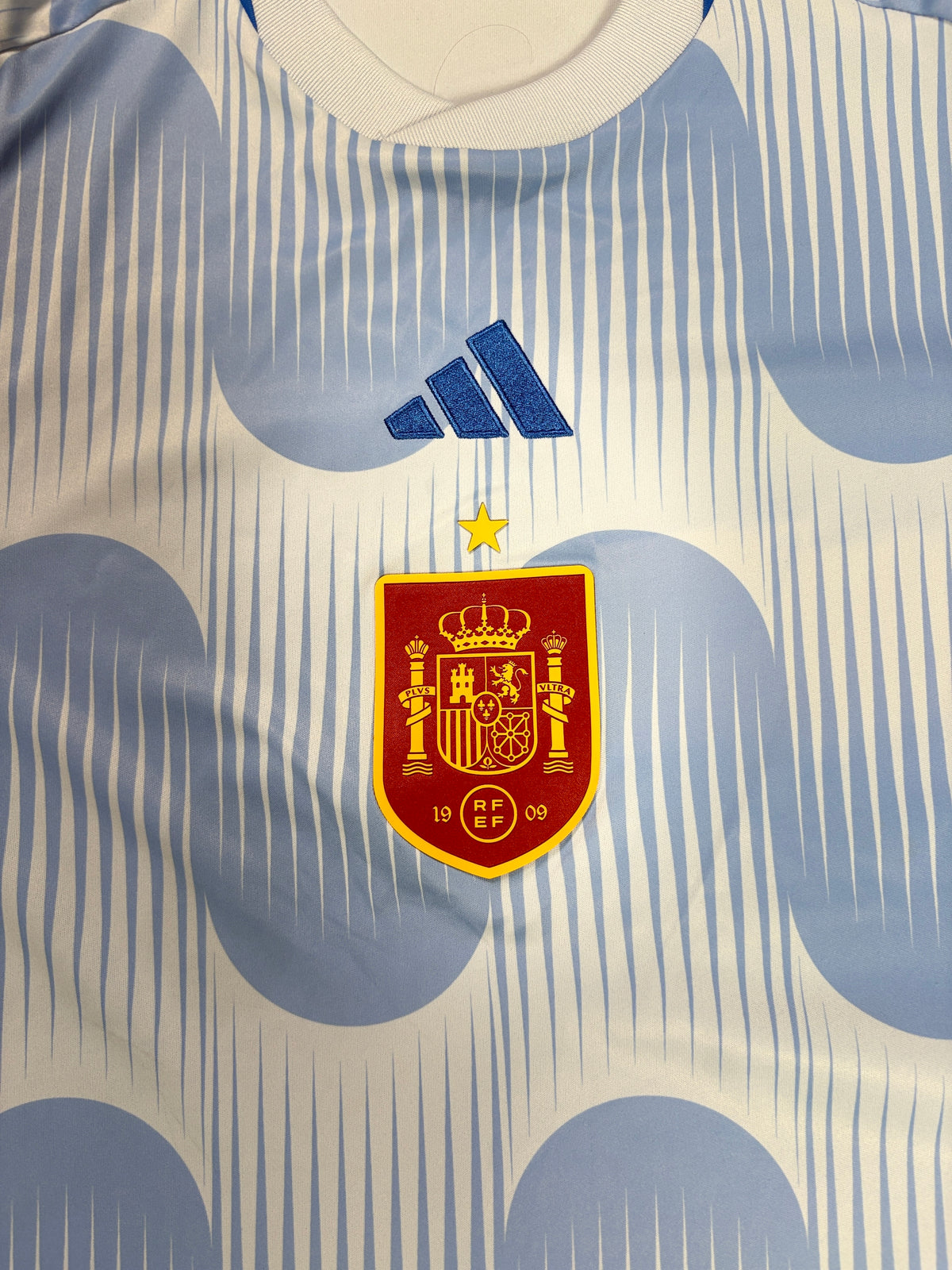 Spain 2022/23 Away Adidas Football Shirt Extra Large