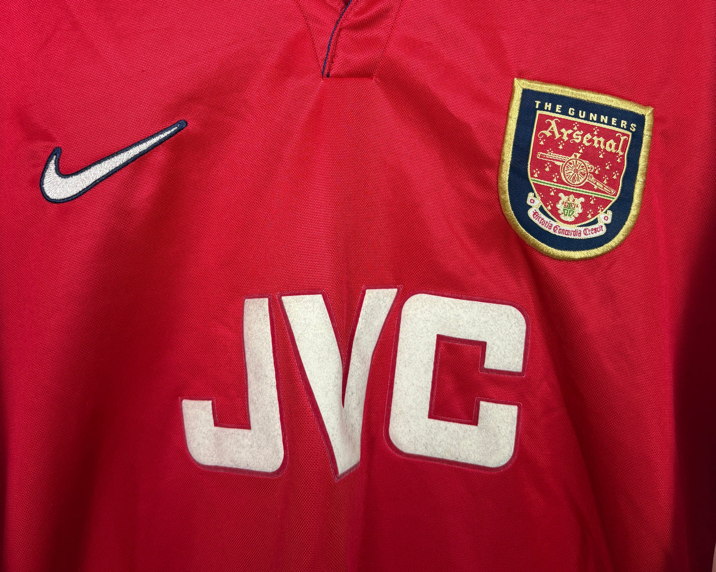 Arsenal 1998/99 Home L Bergkamp 10