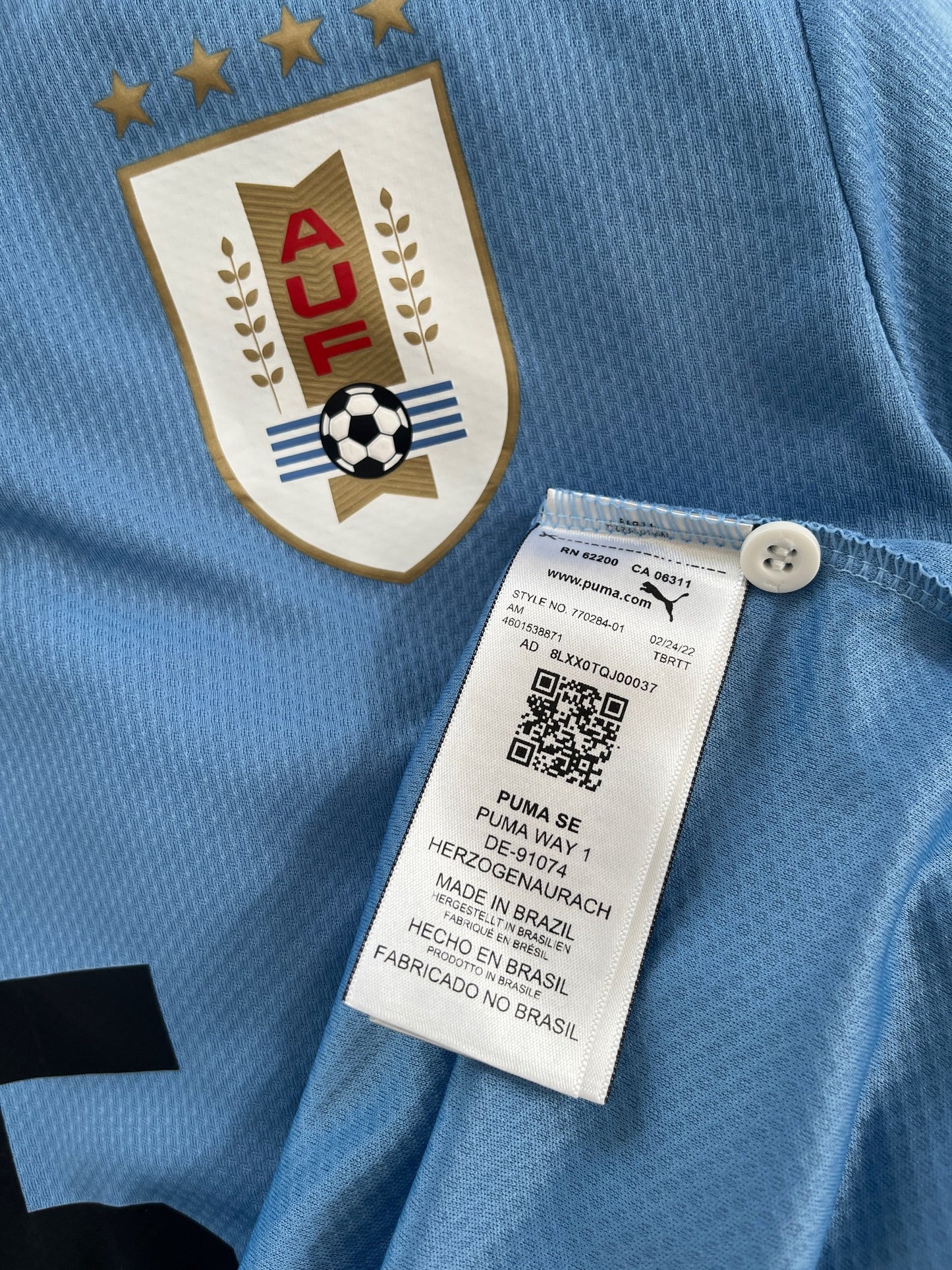 Uruguay	2022 Home Medium Valverde 15