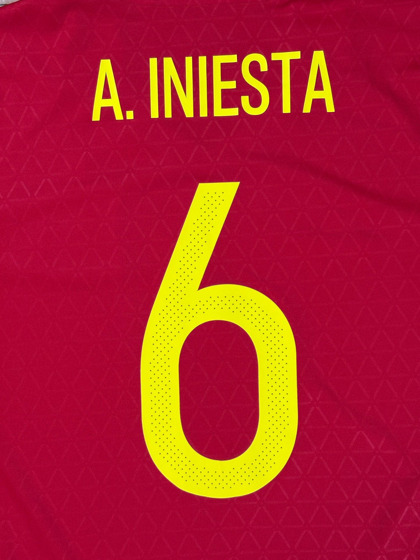 Spain 2016 Home Adidas Football Shirt Extra Large Iniesta 6