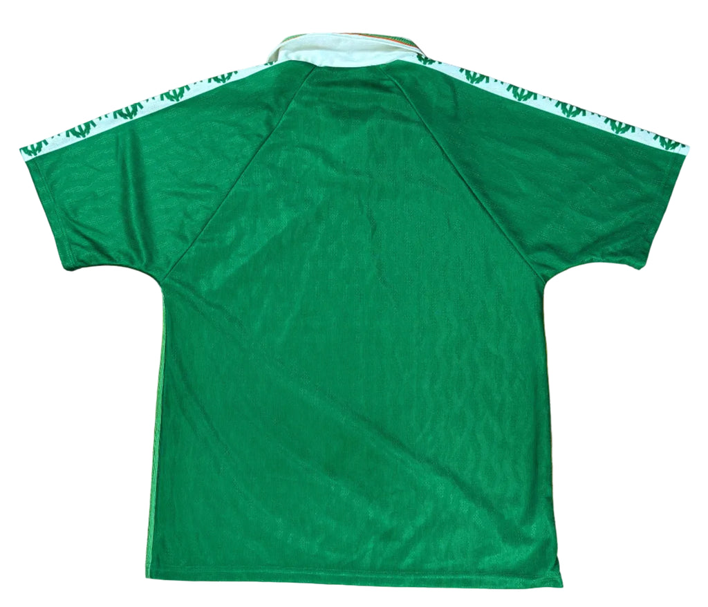 Ireland 1994/95 Home Umbro Football Shirt Medium