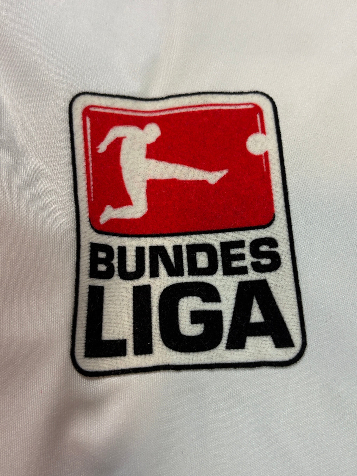 MSV Duisburg 2008/09 Home Football Shirt XXL Veigneau 28