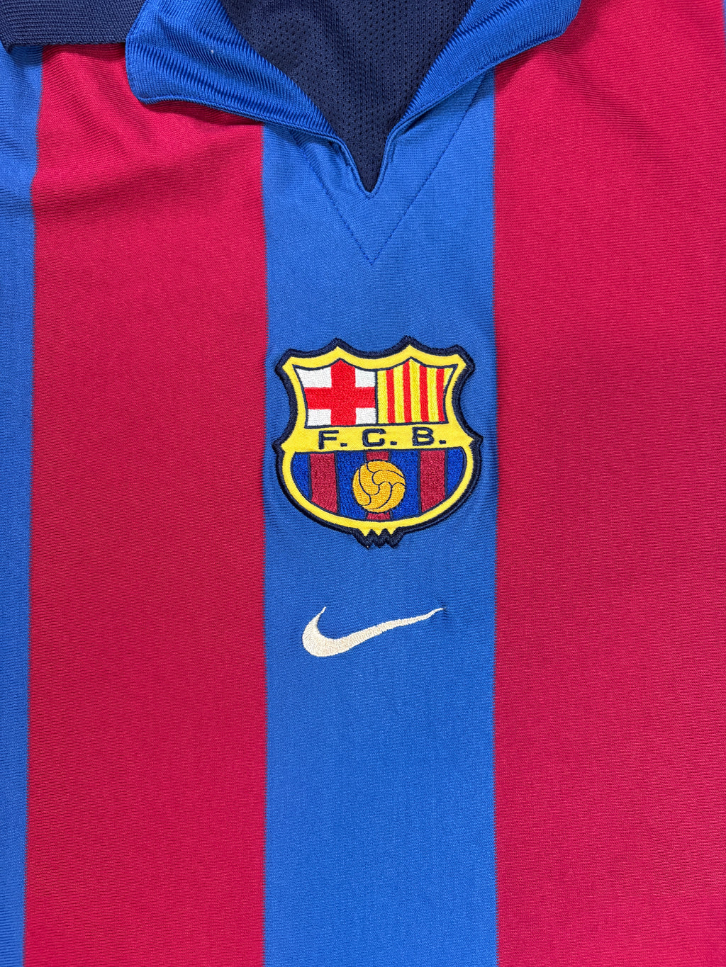 Barcelona 2001/02 Home Nike Football Shirt Small