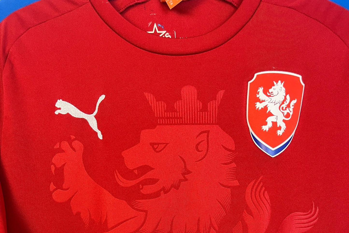 Czech Republic 2014 Home Medium