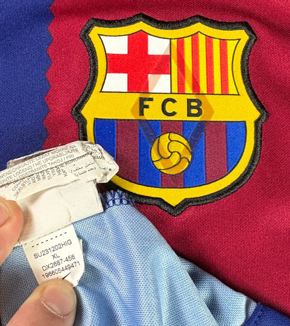 Barcelona 2023/24 Home Nike Football Shirt Extra Large Yamal 27