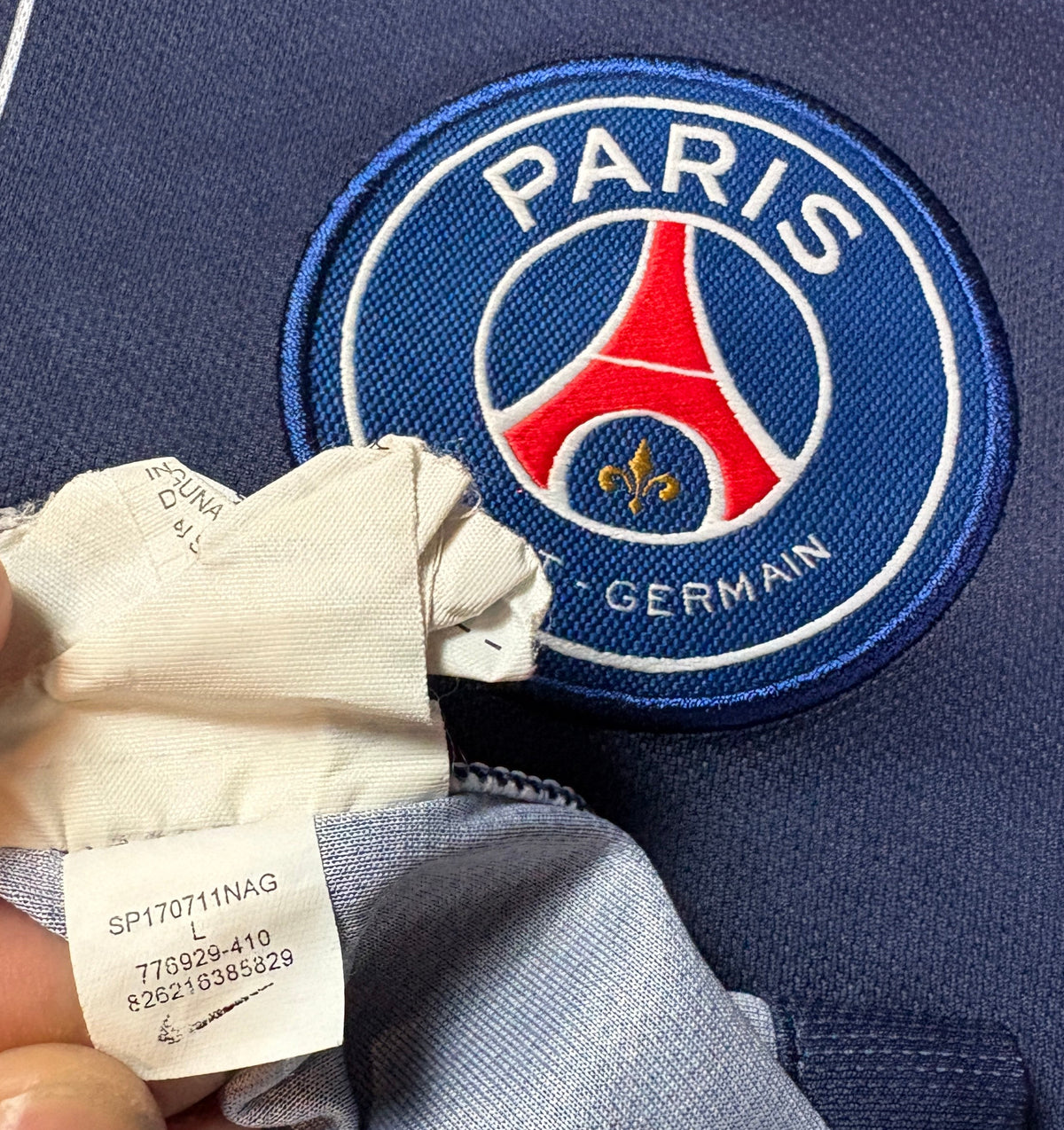 PSG 2016/17 Home Nike Football Shirt Large