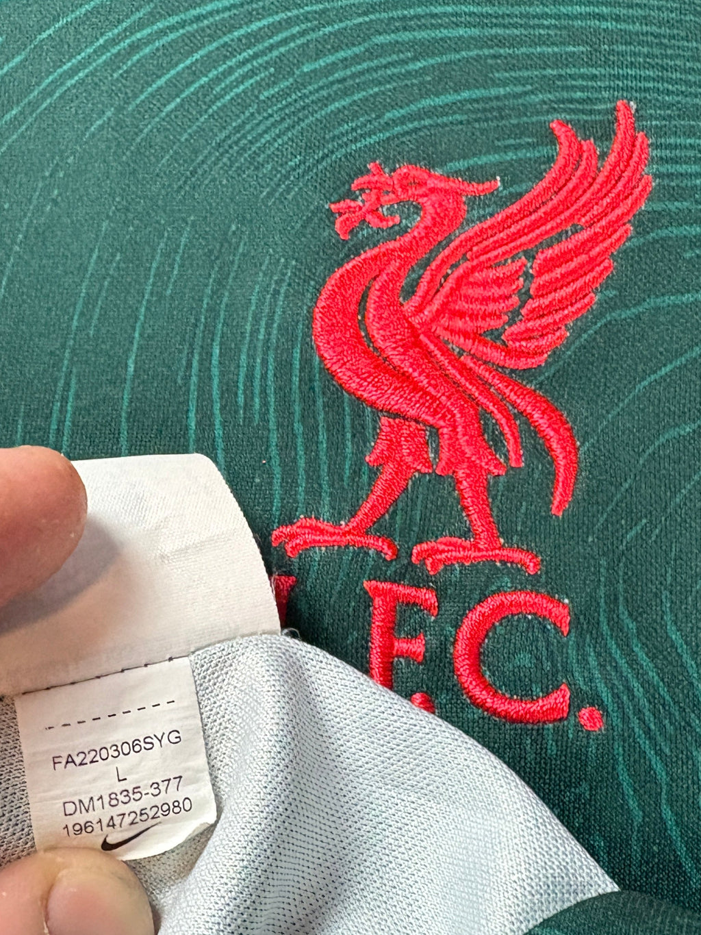 Liverpool 20222/23 Away Nike Football Shirt Large