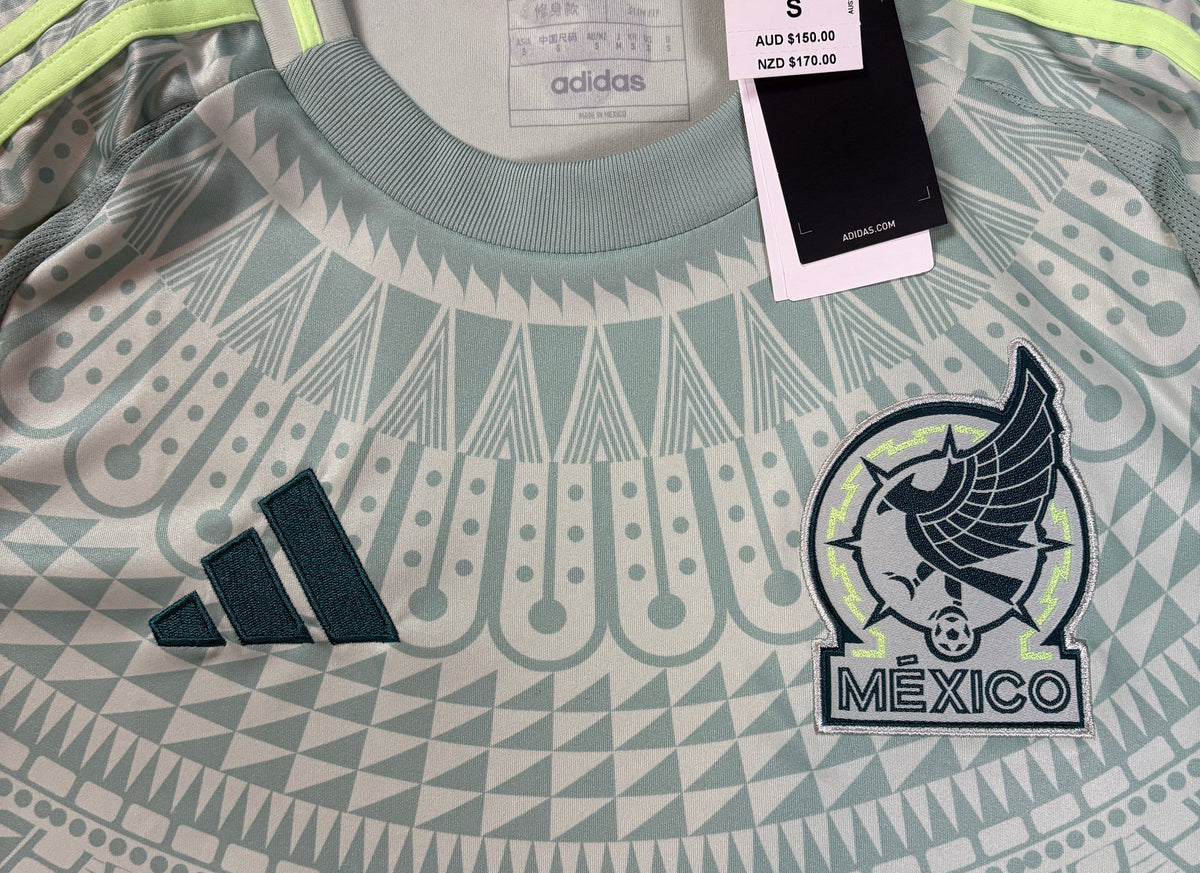 Mexico 2024 Away Adidas Football Shirt Small