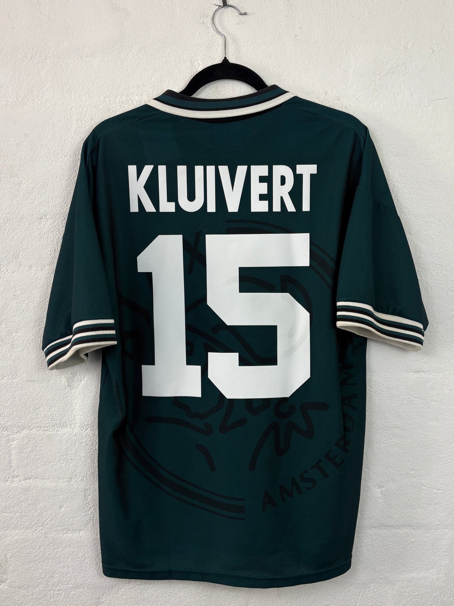 Ajax 1995/96 Away Umbro Football Shirt Medium Kluivert 15
