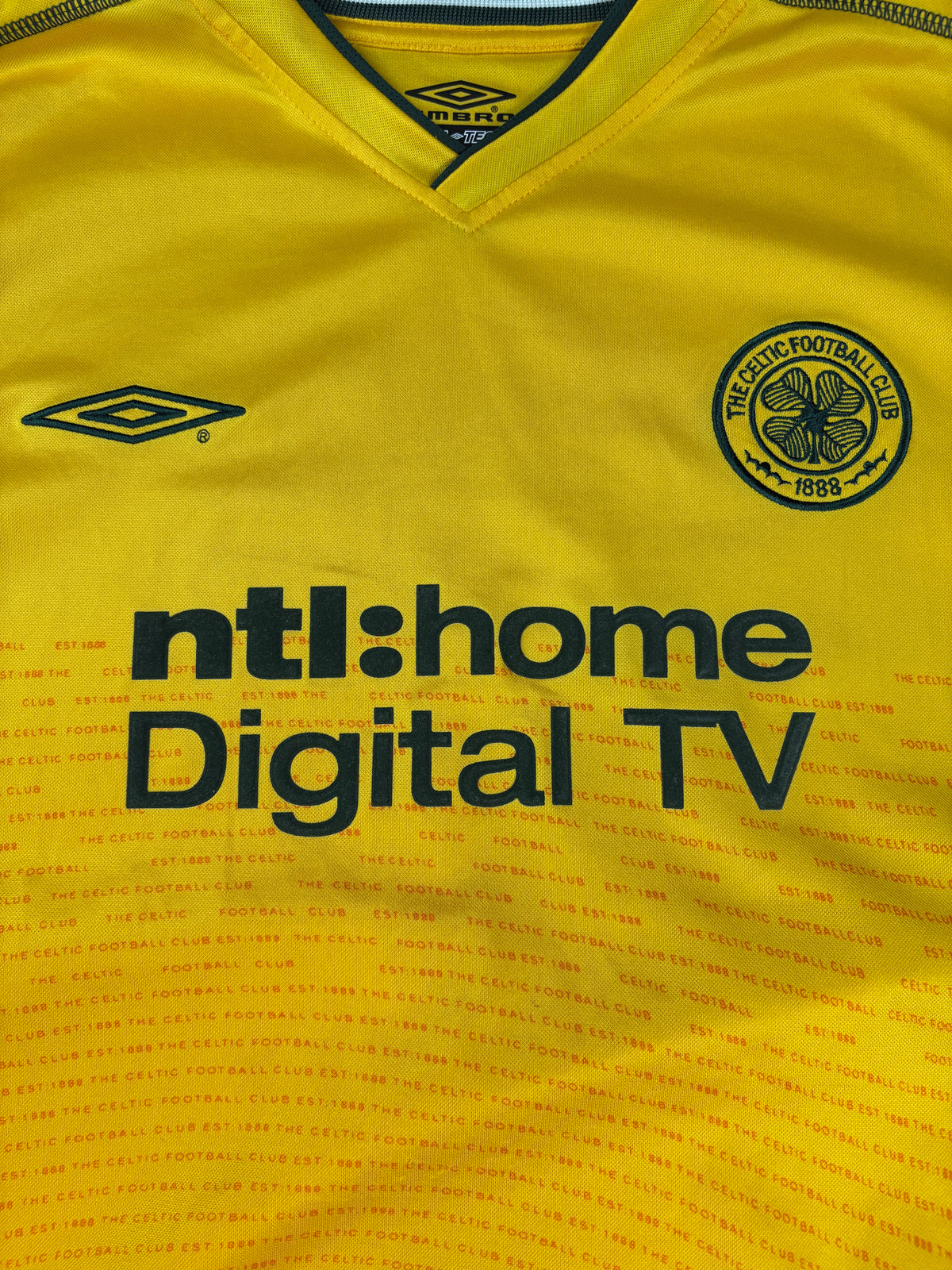 Celtic 2002/03 Away Umbro Football Shirt Extra Large