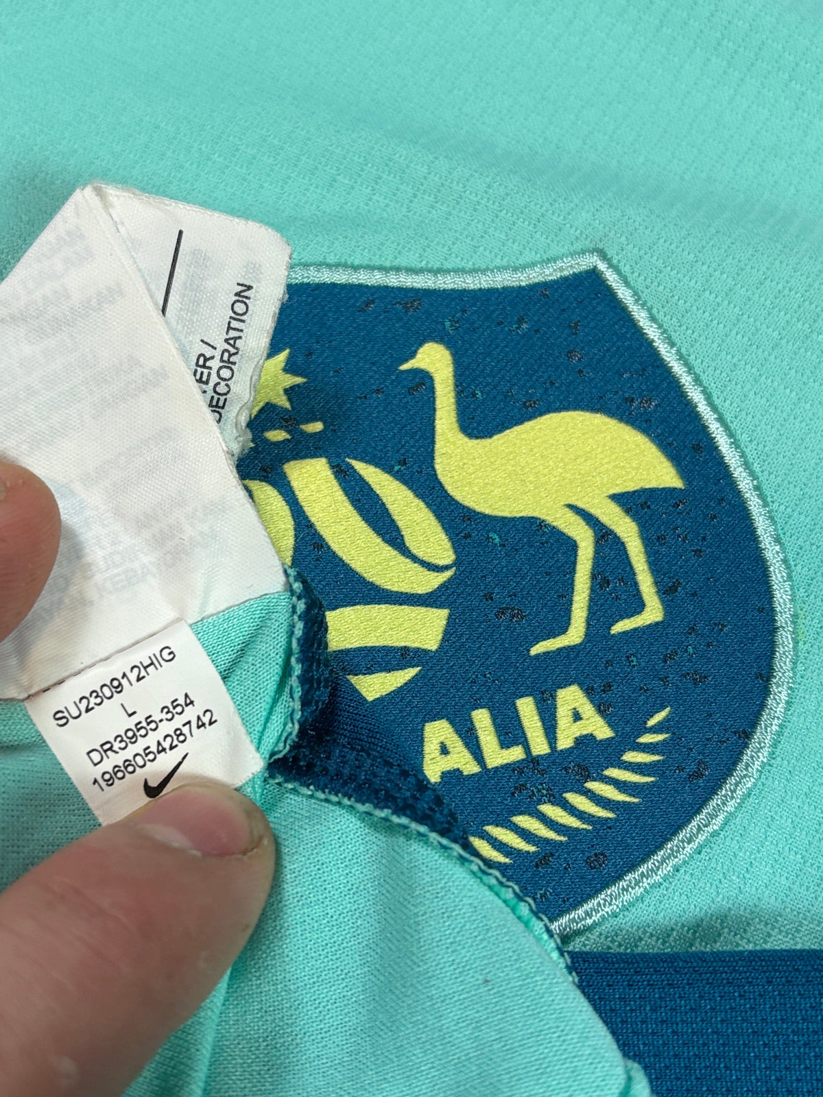 Australia 2023 Away Nike Football Shirt Large