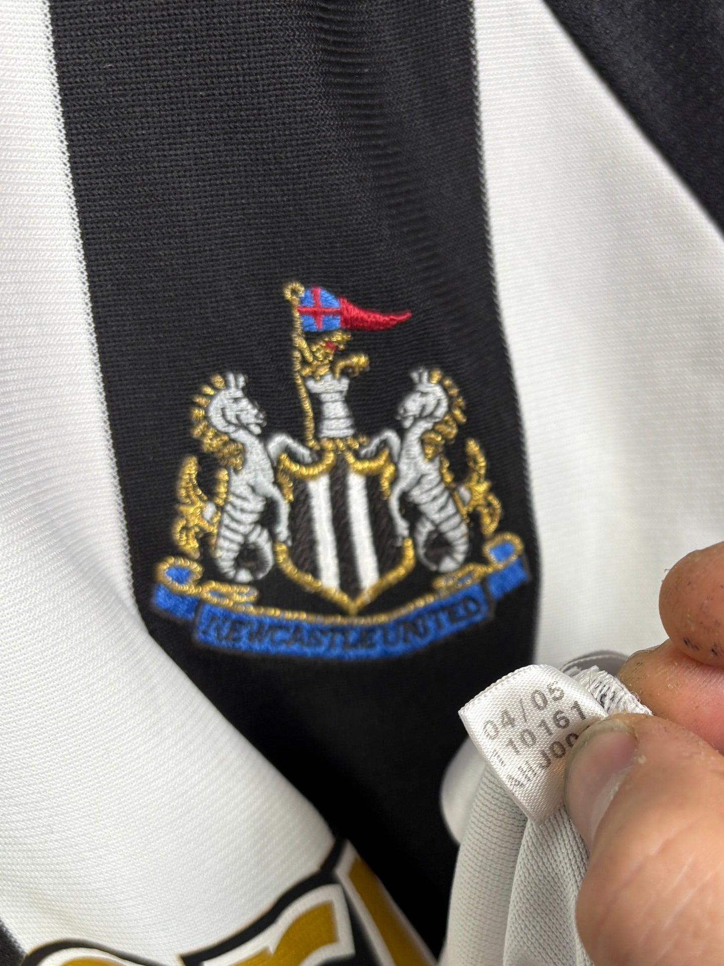 Newcastle United 2005/06 Home L Shearer 9