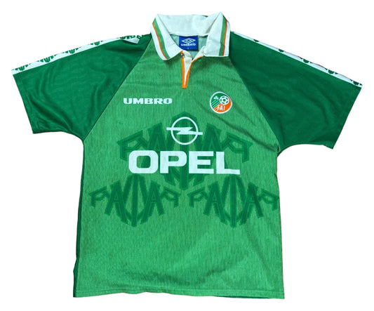 Ireland 1994/95 Home Umbro Football Shirt Medium