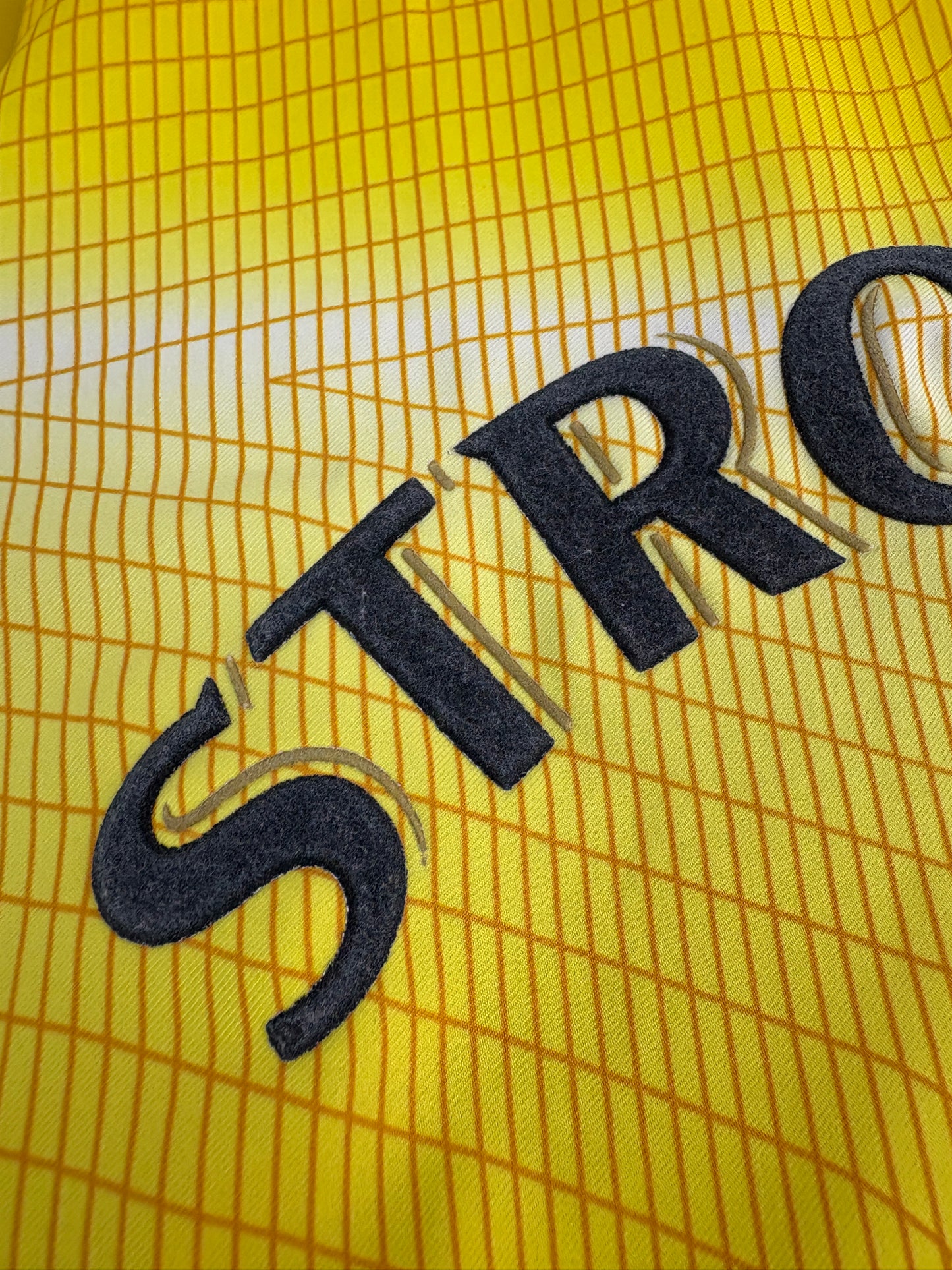 Leeds 2002/03 Away XL Viduka 9