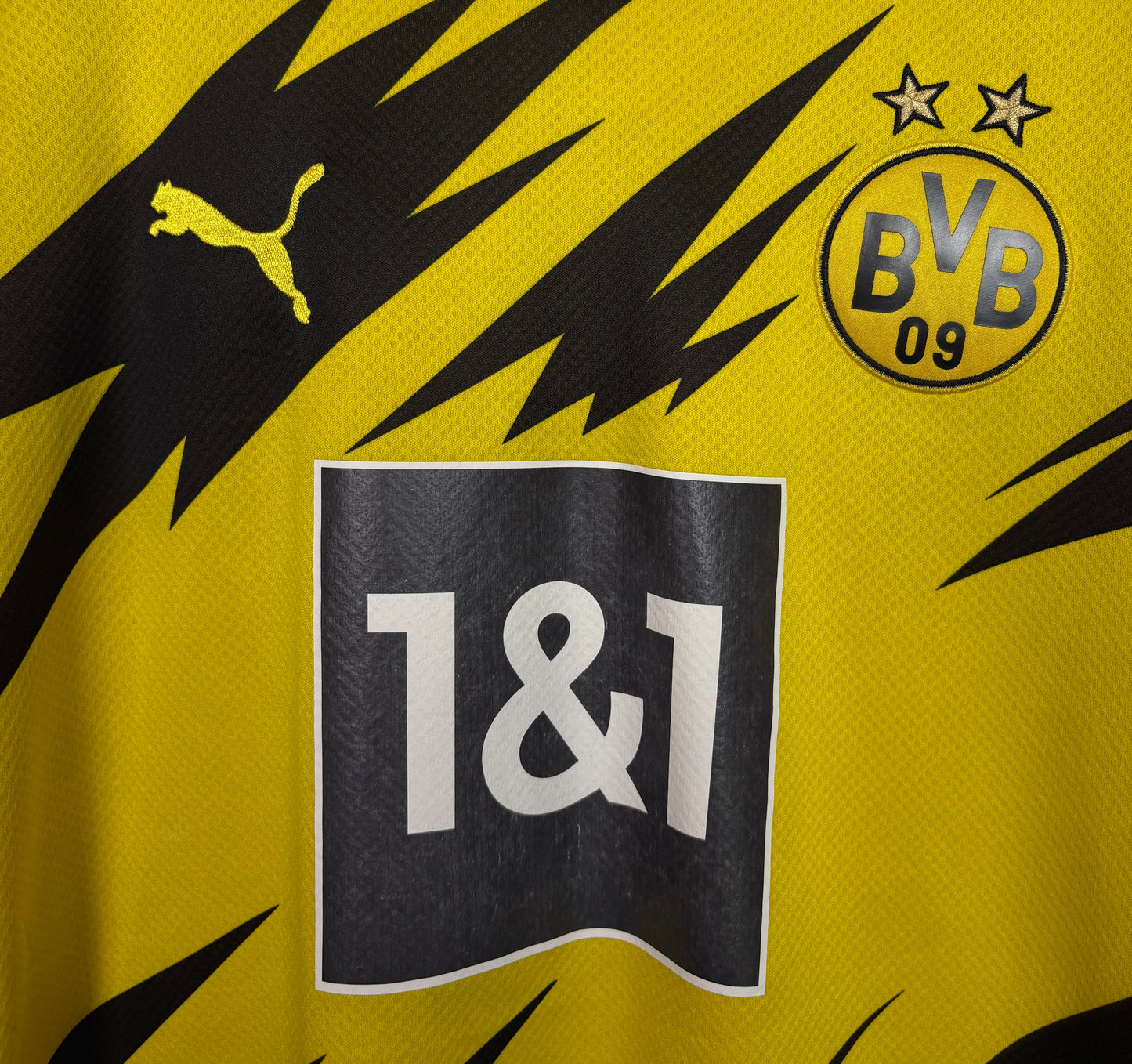 Dortmund 2020/21 Home L Bellingham 22