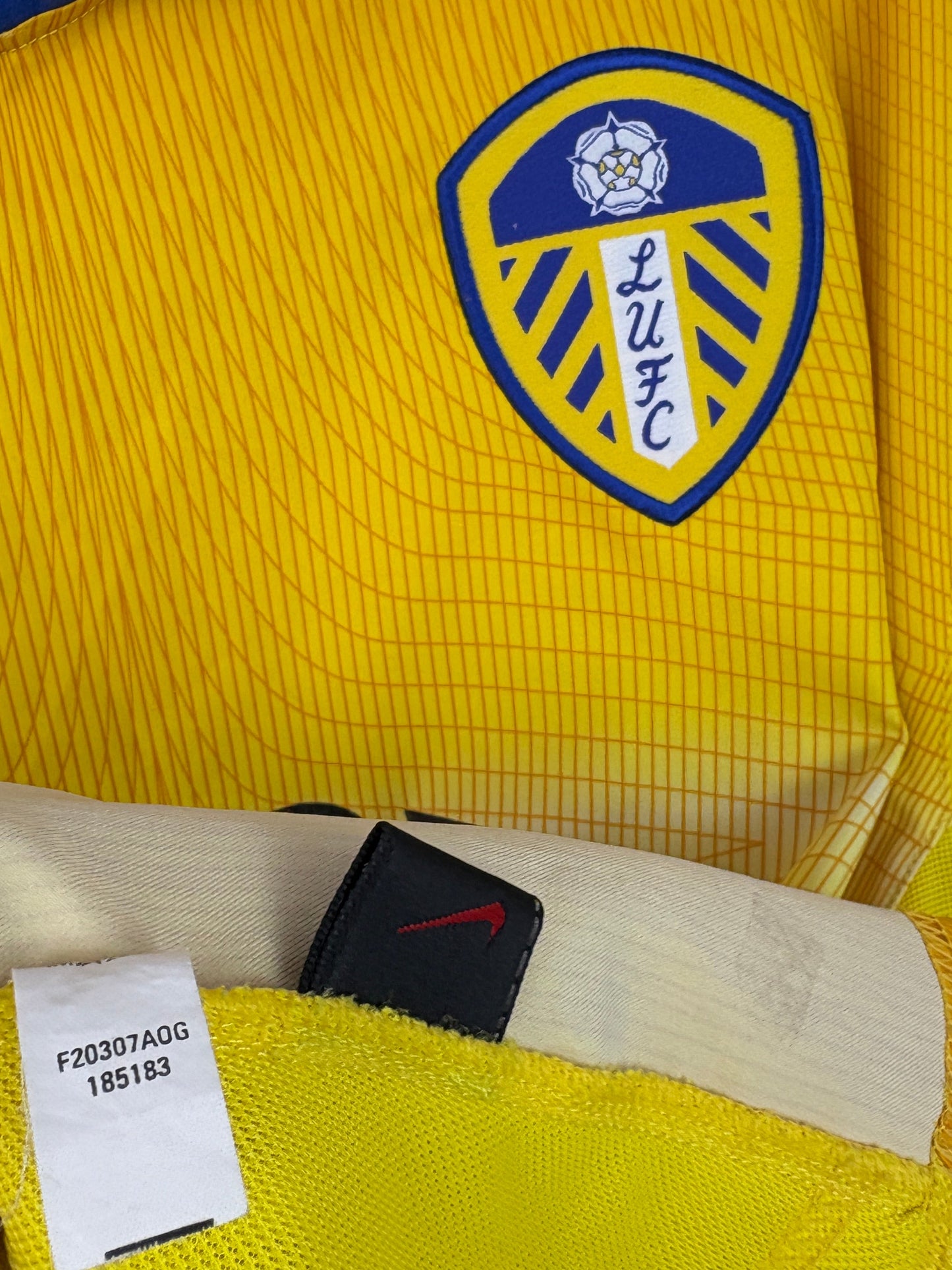 Leeds 2002/03 Away Nike Football Shirt Extra Large