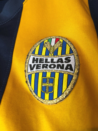 Hella Verona 2013/14 Home Small Toni 9