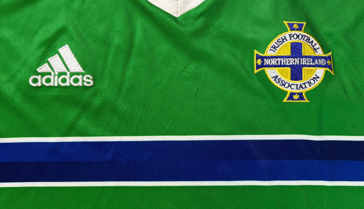 Norther Ireland 2016/17 Home Adidas Football Shirt Medium