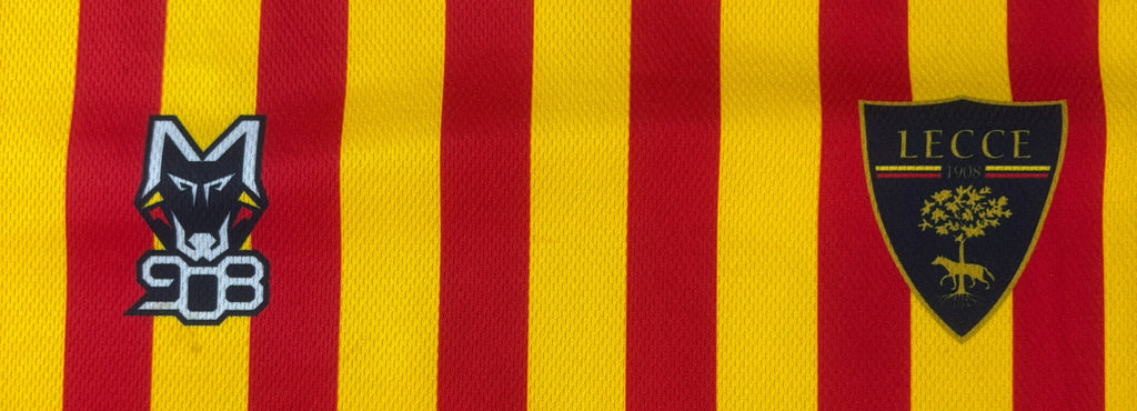 Lecce 2019/20 Home 908 Football Shirt Medium Falco 10