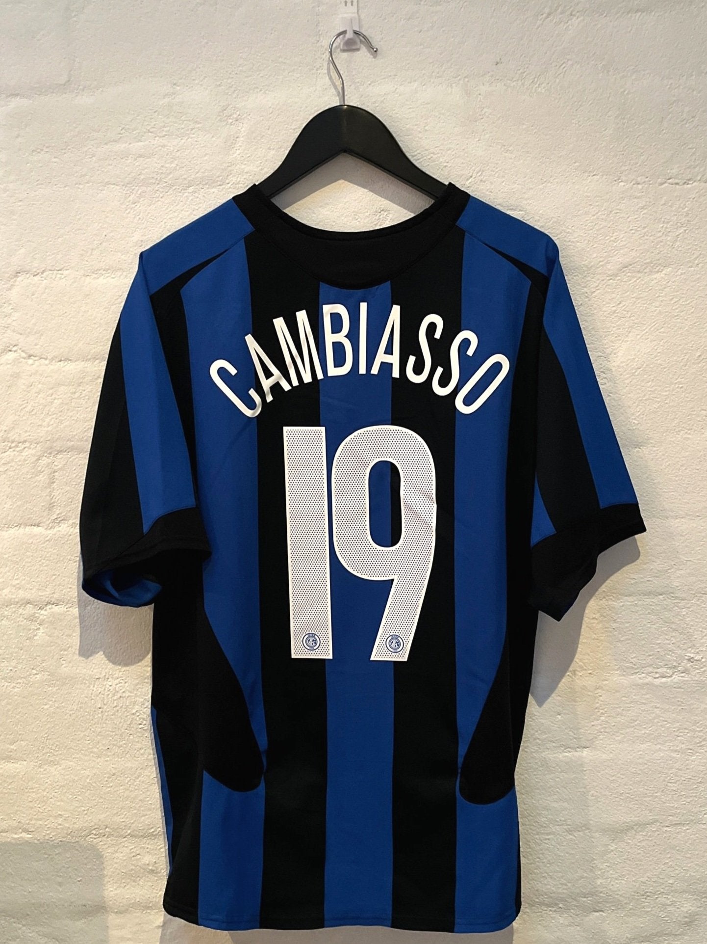 Inter Milan 2005/06 Home Medium Cambiasso 19