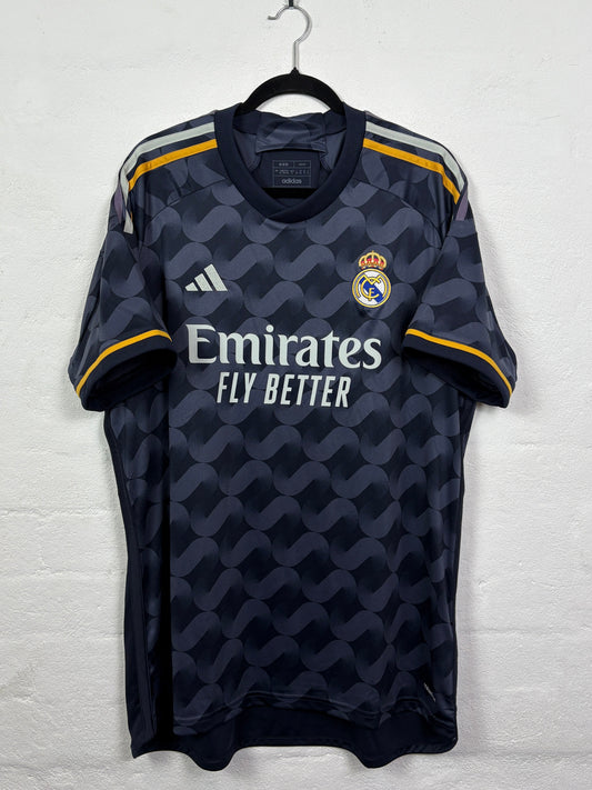 Real Madrid 2023/24 Away Adidas Football Shirt XL Bellingham 5