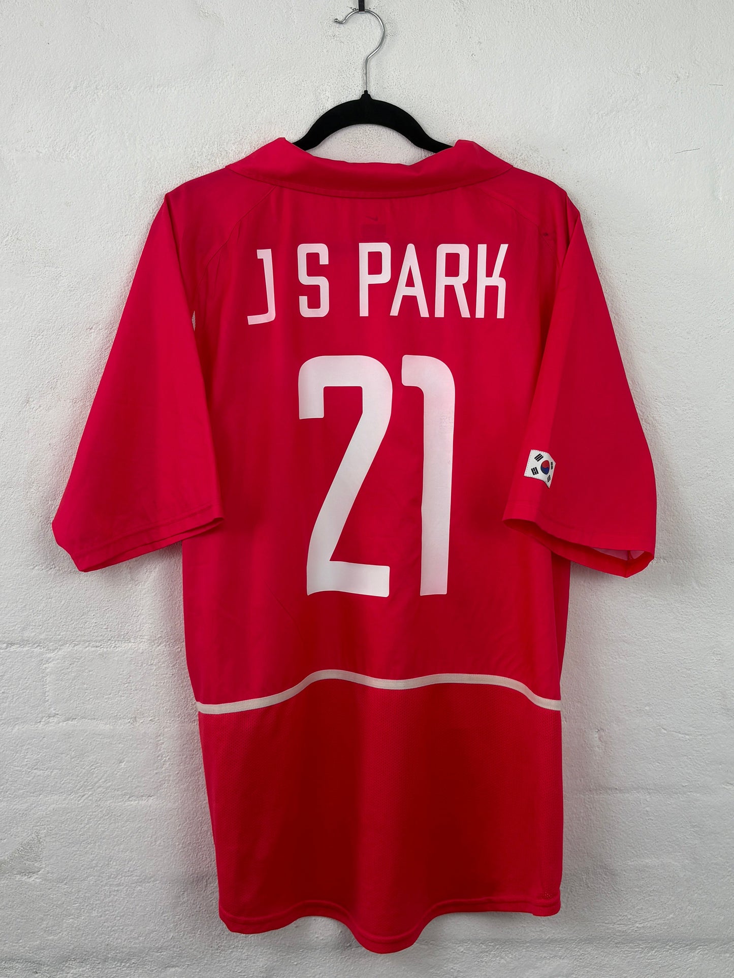 South Korea 2002 Home Nike Football Shirt XL J S Park 21
