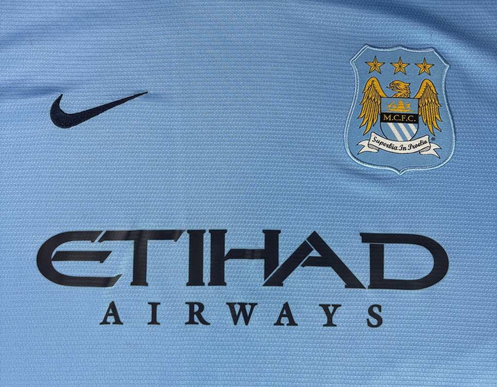 Manchester City 2013/14 Home Nike Football Shirt Extra Large Kompany 4