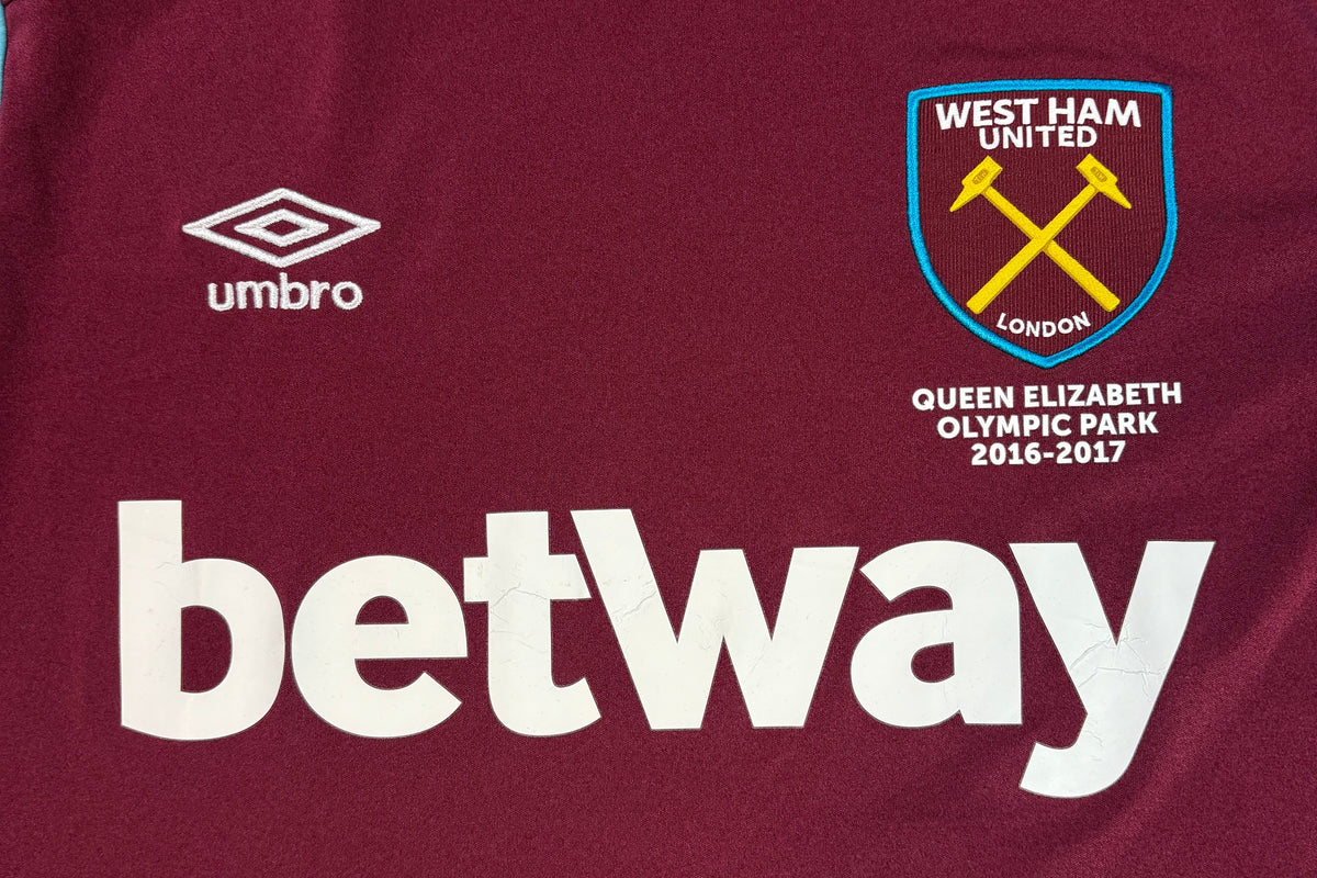 West Ham 2016/17 Home Umbro Football Shirt Large Rice 41