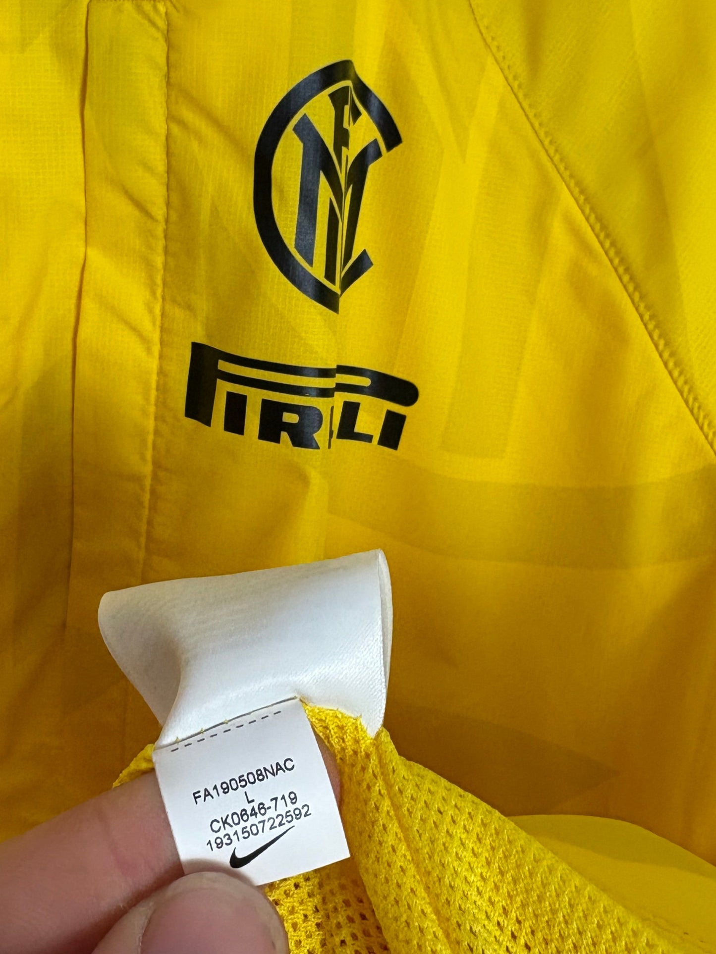 Inter Milan 2019/20 Jacket Large