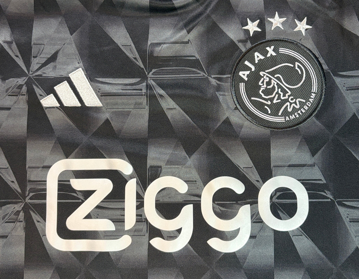 Ajax 2023/24 Third Adidas Football Shirt Small