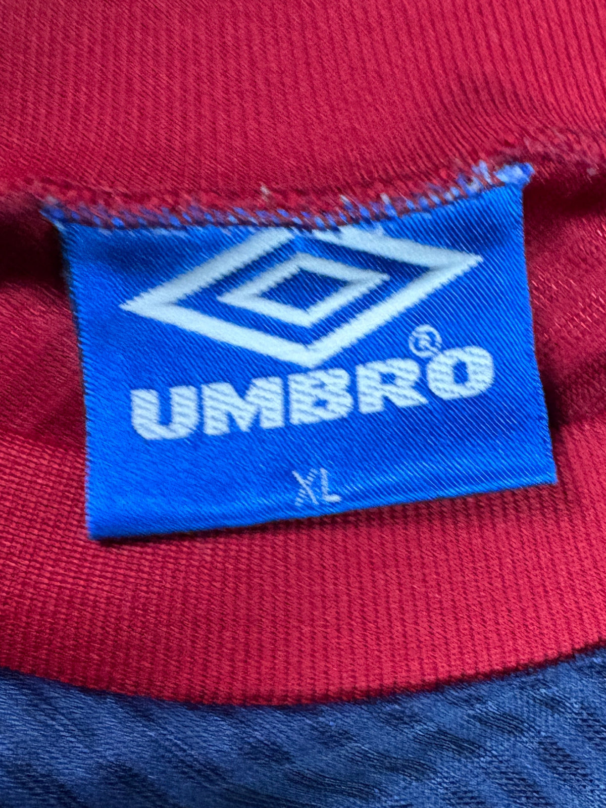England 1994/95 Training Umbro Football Shirt Extra Large