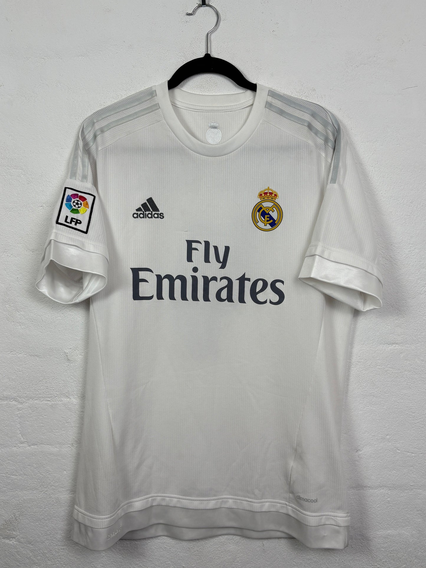 Real Madrid 2015/16 Home Adidas Football Shirt L Sergio Ramos 4