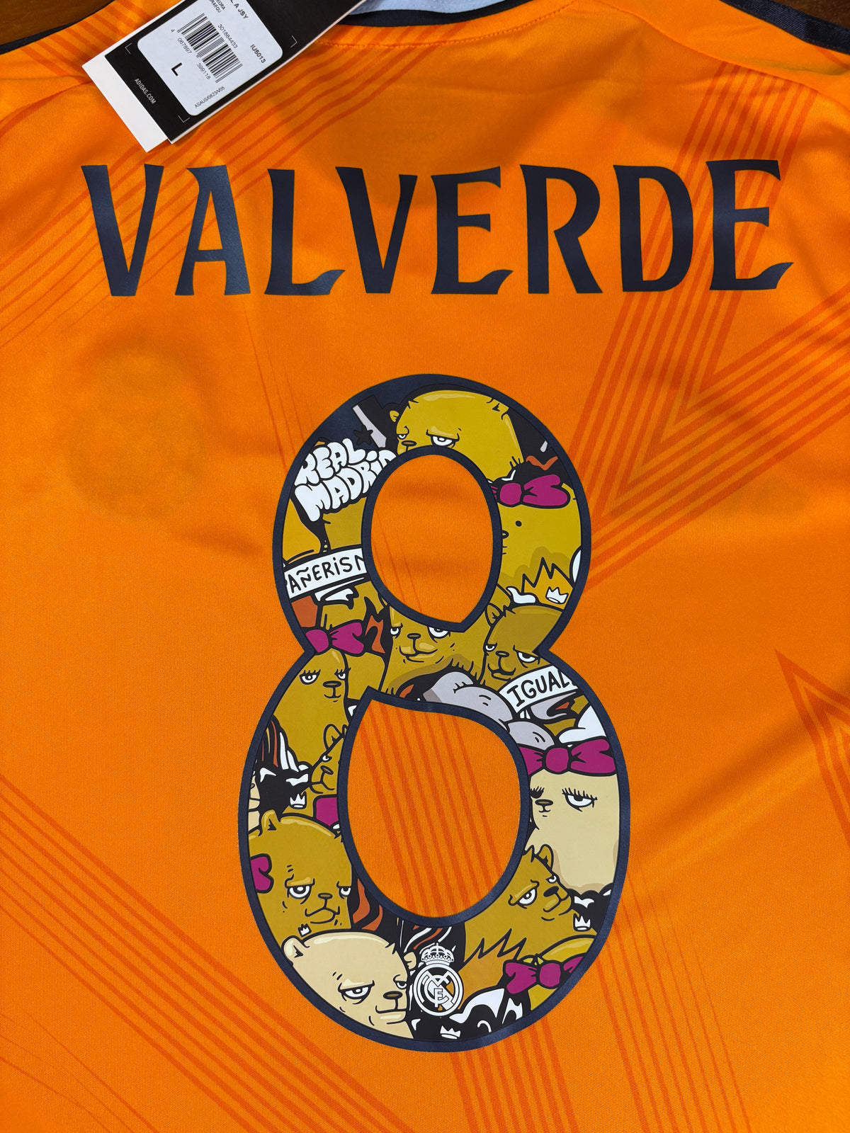 Real Madrid 2024/25 Away Adidas Football Shirt Large Valverde 8