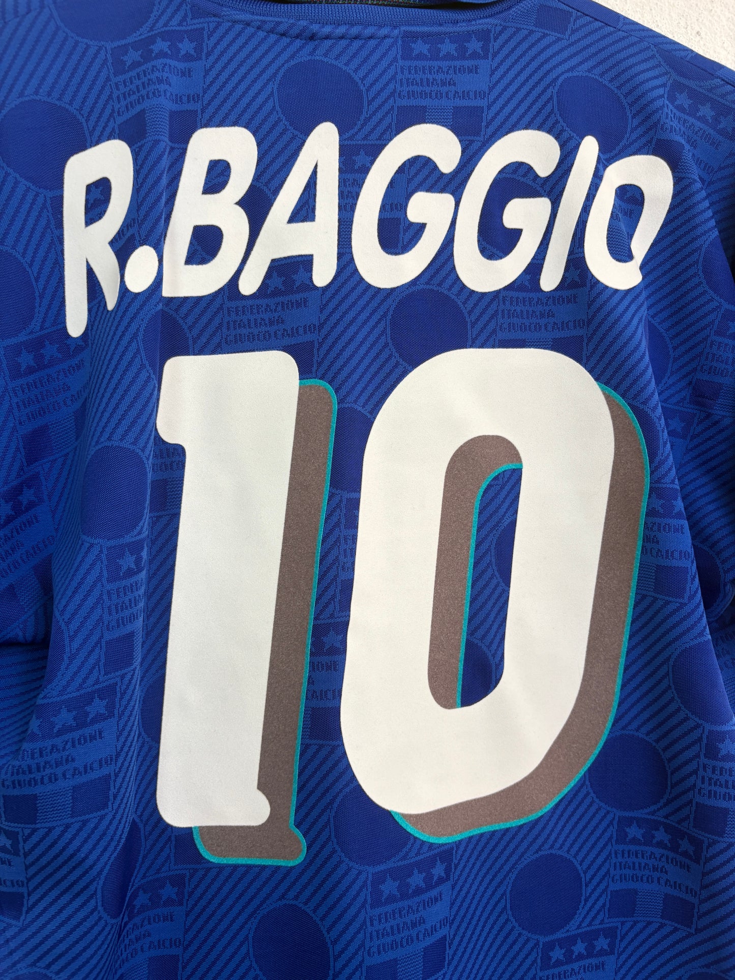Italy	1994 Home Medium Baggio 10