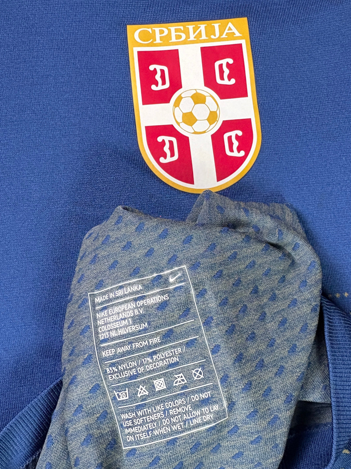 Serbia 2008/10 Training Puma Football Shirt Medium Player Issue