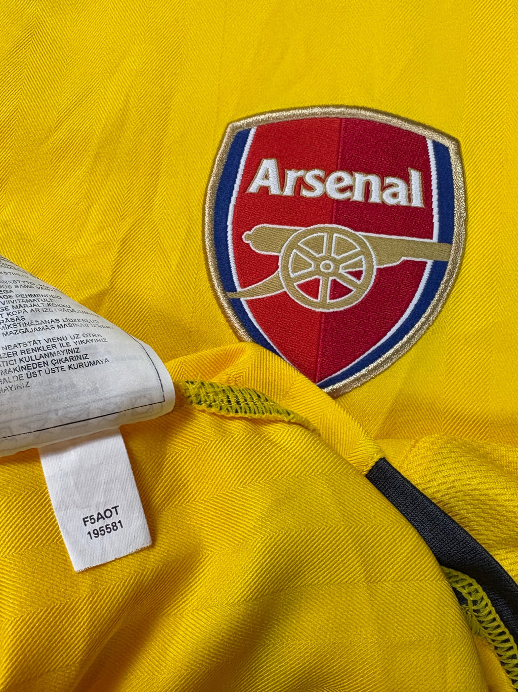 Arsenal 2005/06 Away Nike Football Shirt Extra Large Henry 14