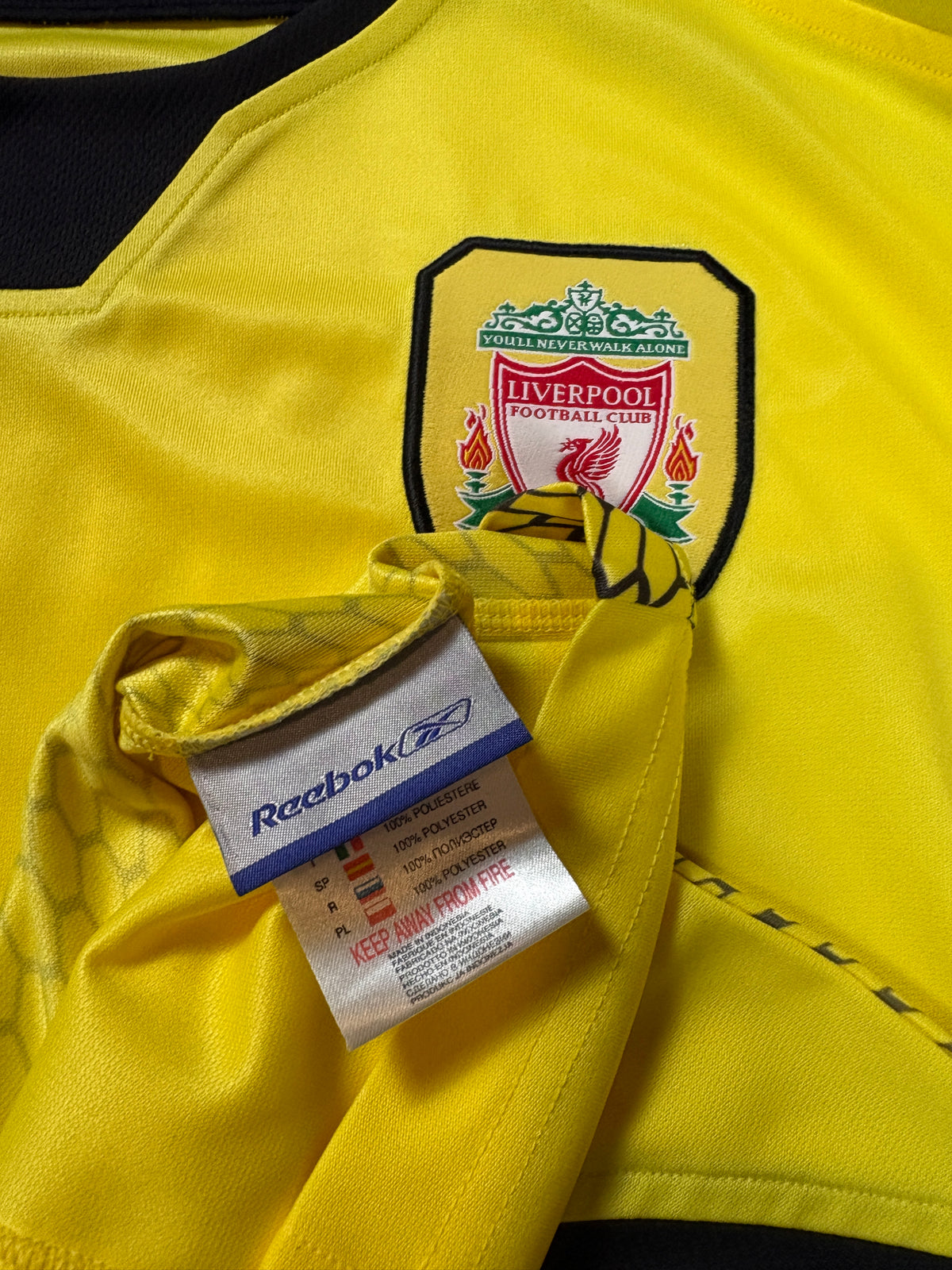 Liverpool 2005/06 Third Reebok Football Shirt Large Owen 10