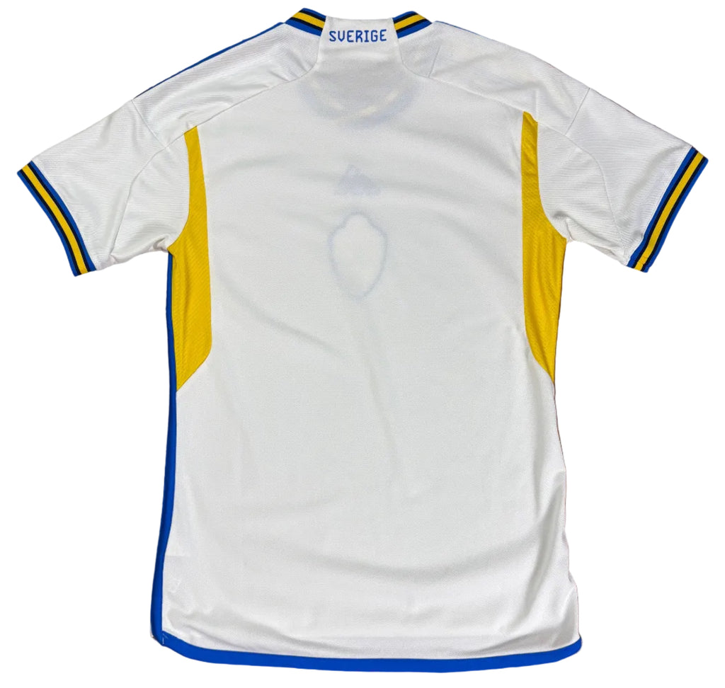 Sweden 2022 Away Adidas Football Shirt Small