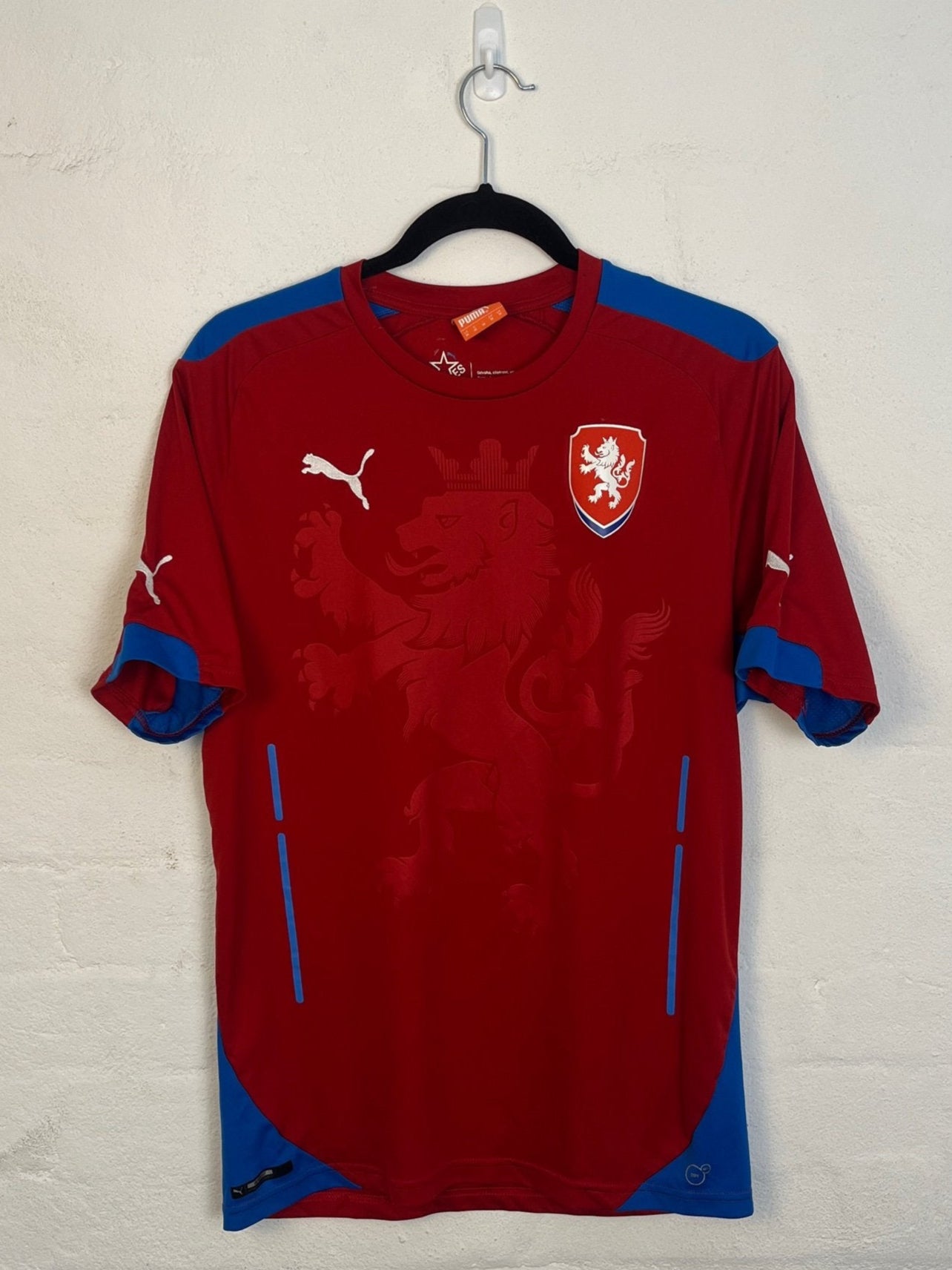 Czech Republic 2014 Home Medium