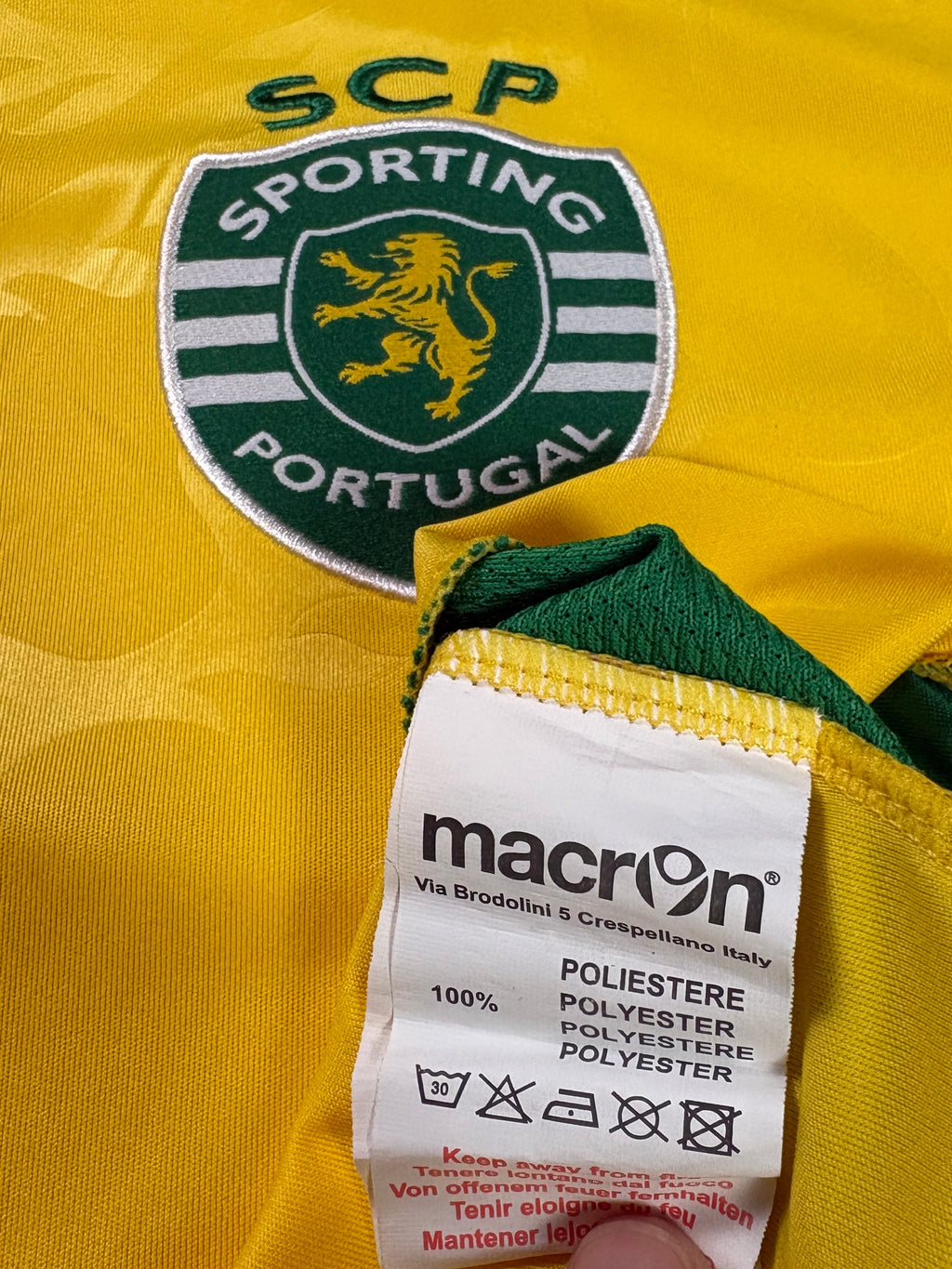Sporting Lisbon 2014/15 Away Macron Football Shirt Medium