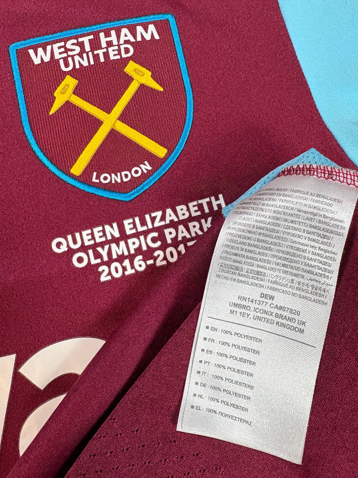 West Ham 2016/17 Home Umbro Football Shirt Medium